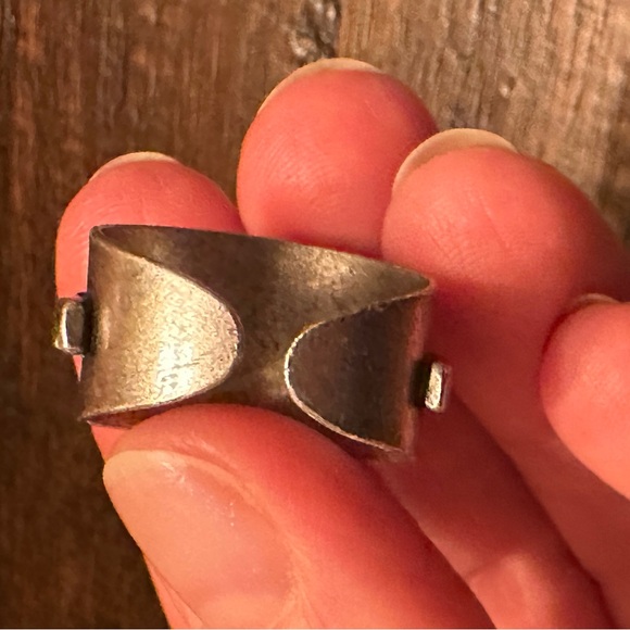 Alex and Ani bright turquoise ring - Picture 6 of 6